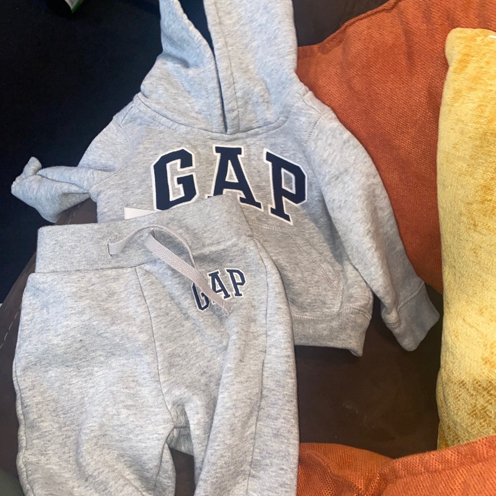 Baby gap jogging suit